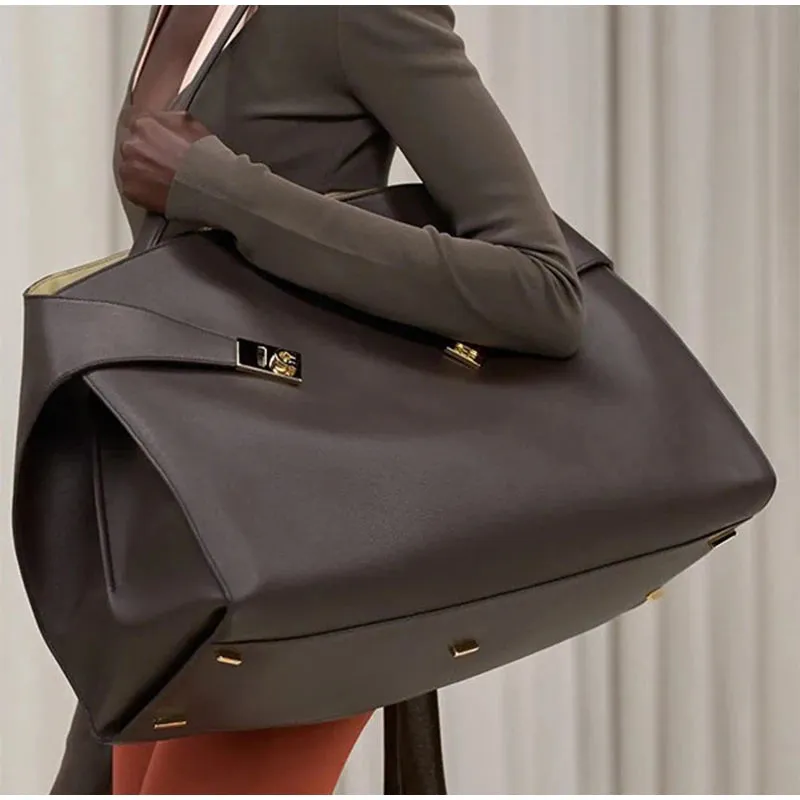 Large Capacity Women's Tote Shoulder bag