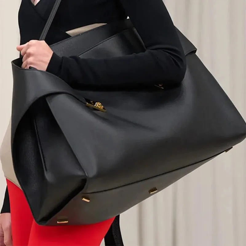 Large Capacity Women's Tote Shoulder bag