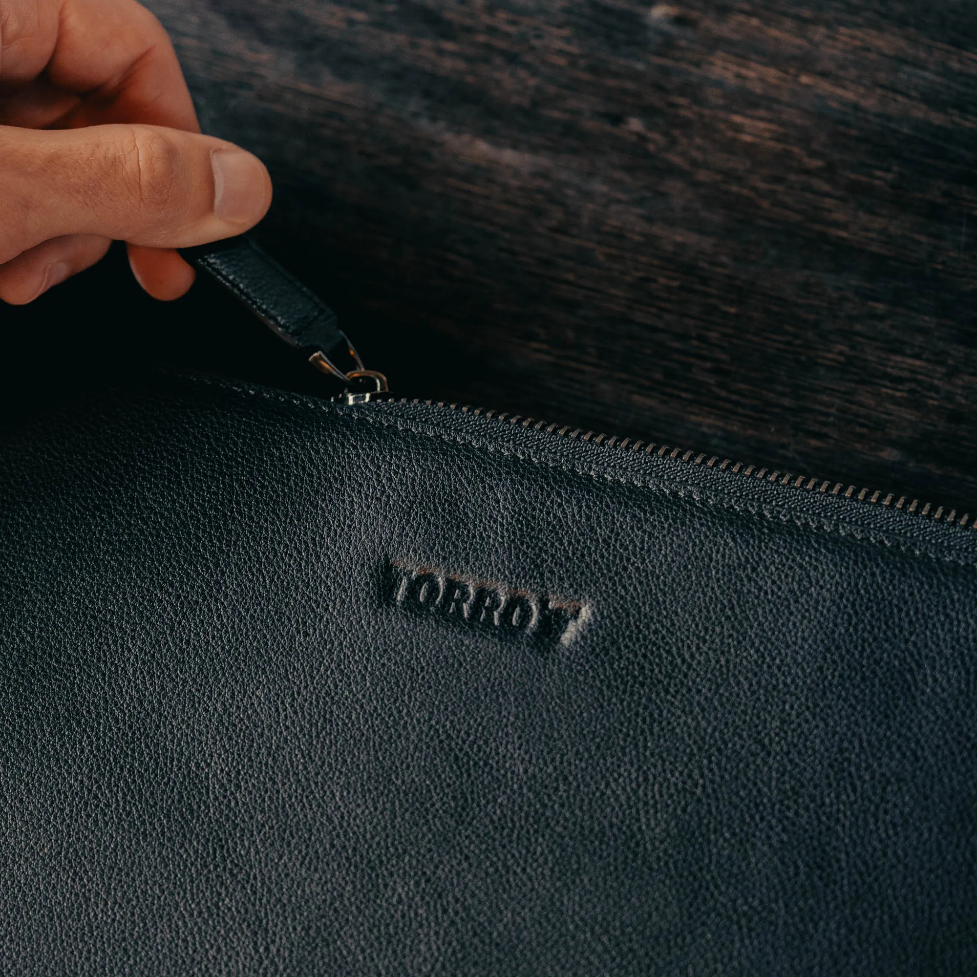 Leather Laptop Sleeve with Zip Closure (for 13" to 16”)