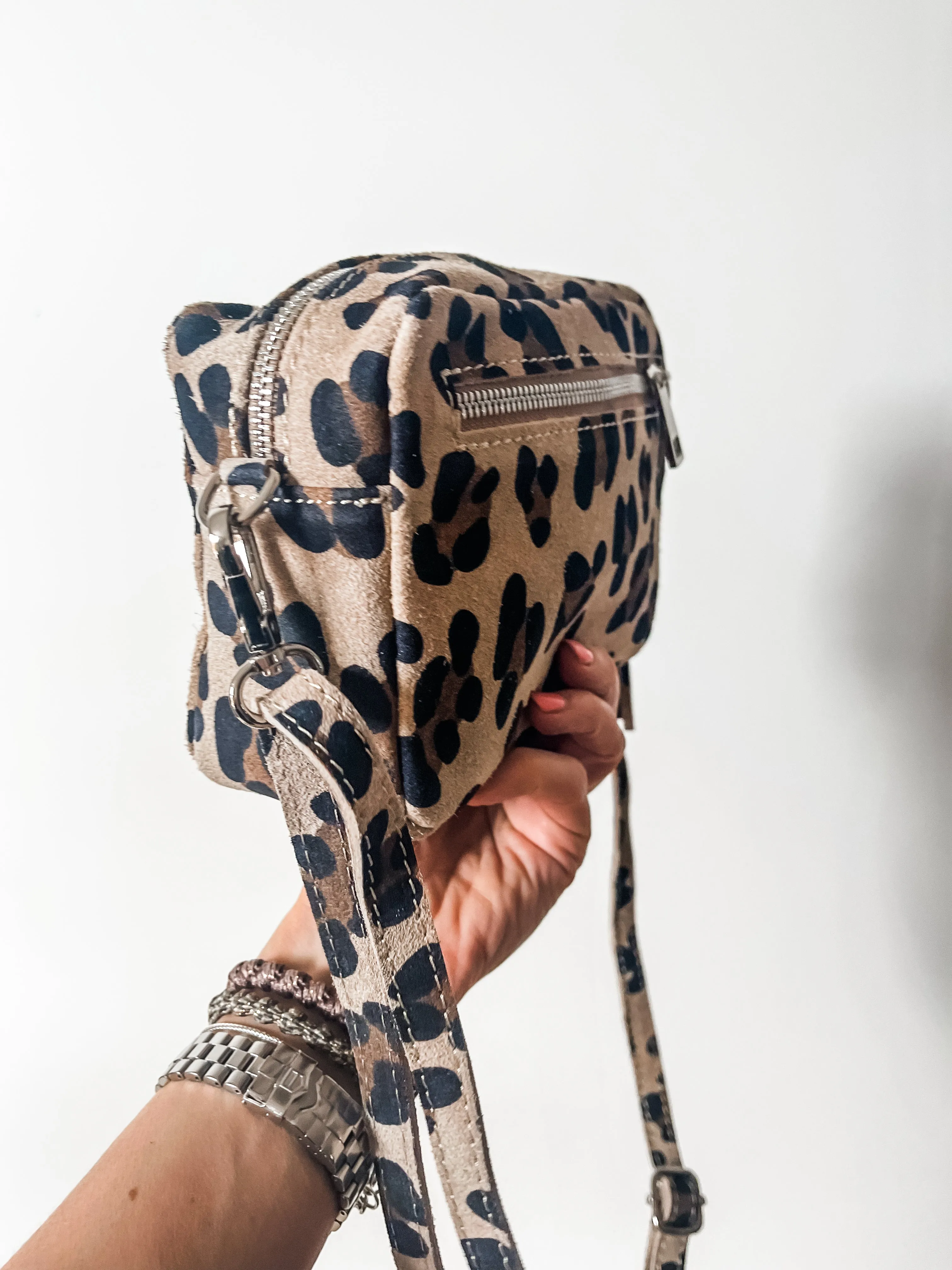 Leopard Print Tassel Crossbody Camera Bag
