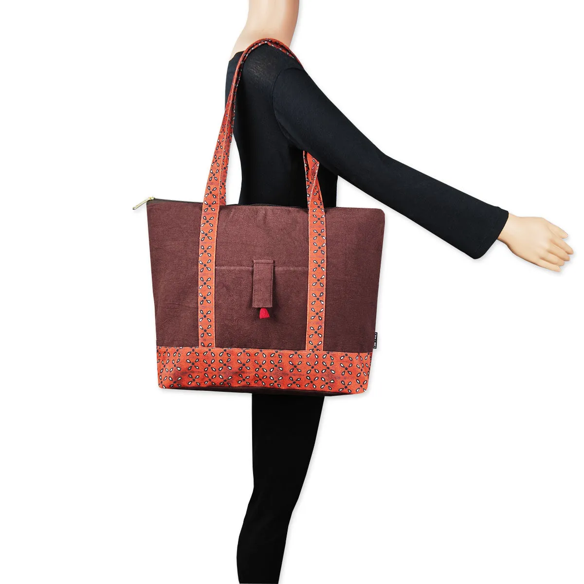Maroon Petals Large Tote Bag