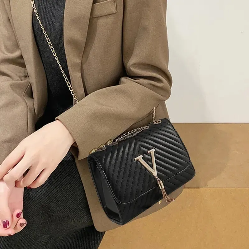 V Luxury Bag