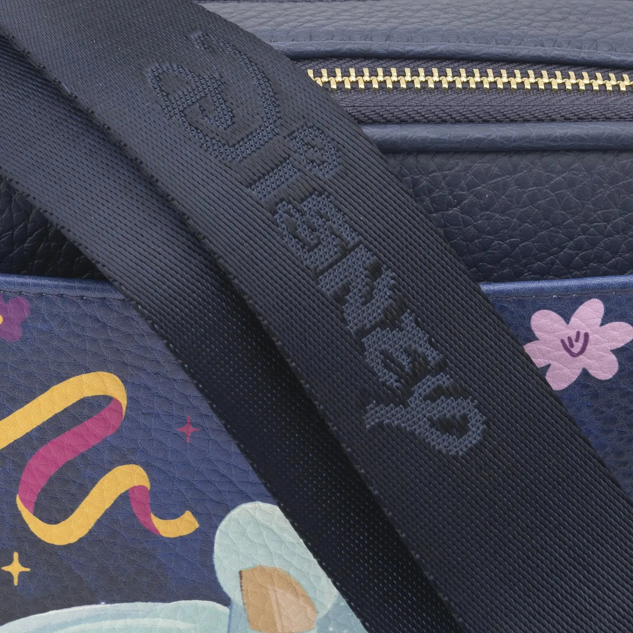 WondaPop Cinderella Double Zipper Crossbody/Shoulder Bag